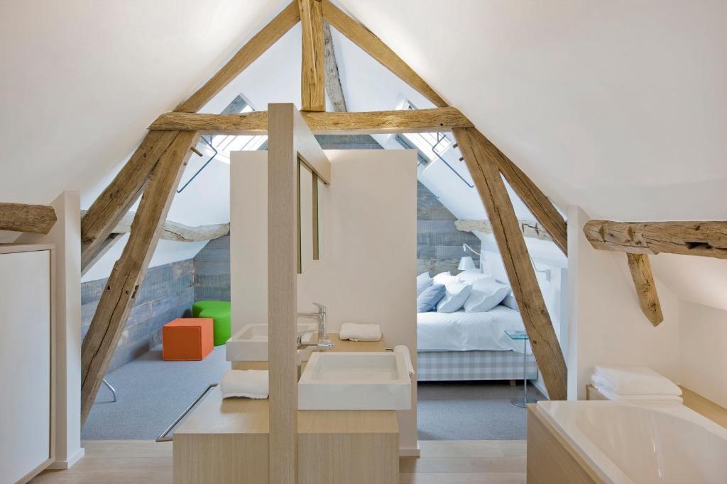 Ne5T Hotel & Spa Namur Oda fotoğraf
